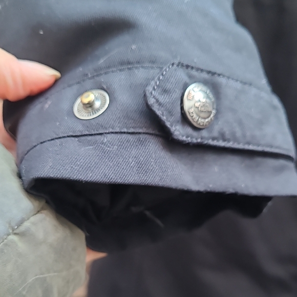 The North Face Women's Black Ski Jacket - Picture 6 of 17